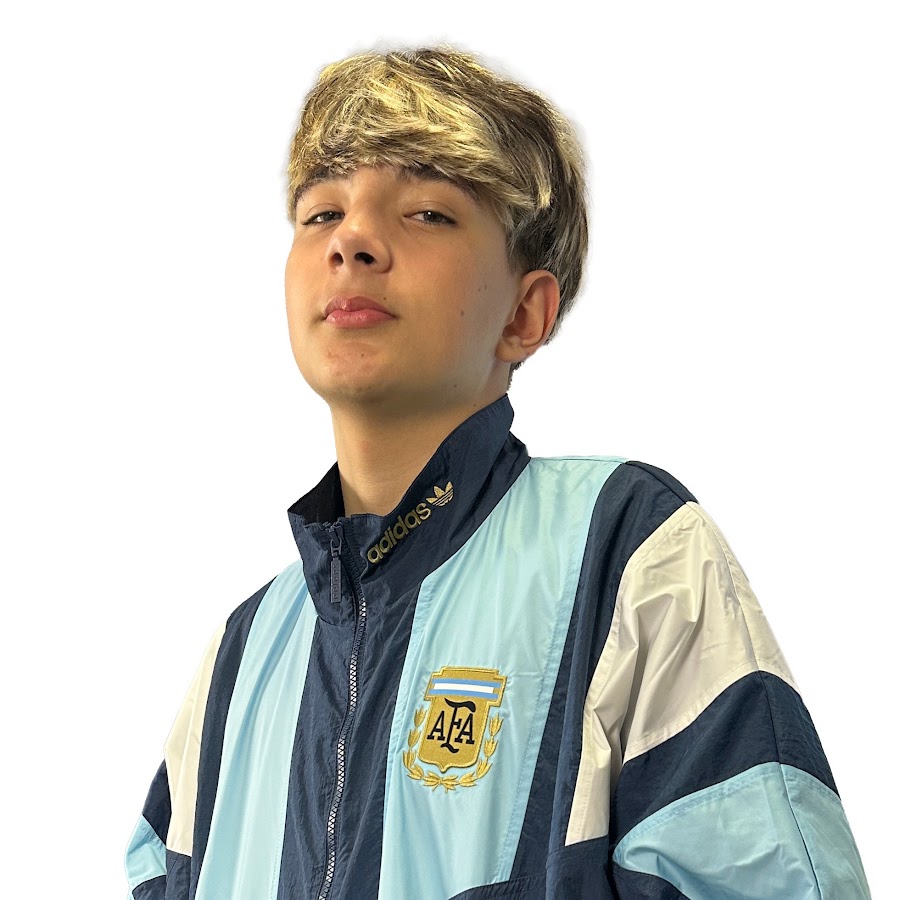 Tozeo con una campera de la selección argentina, en la foto de perfil que utiliza en Tozeo TV
